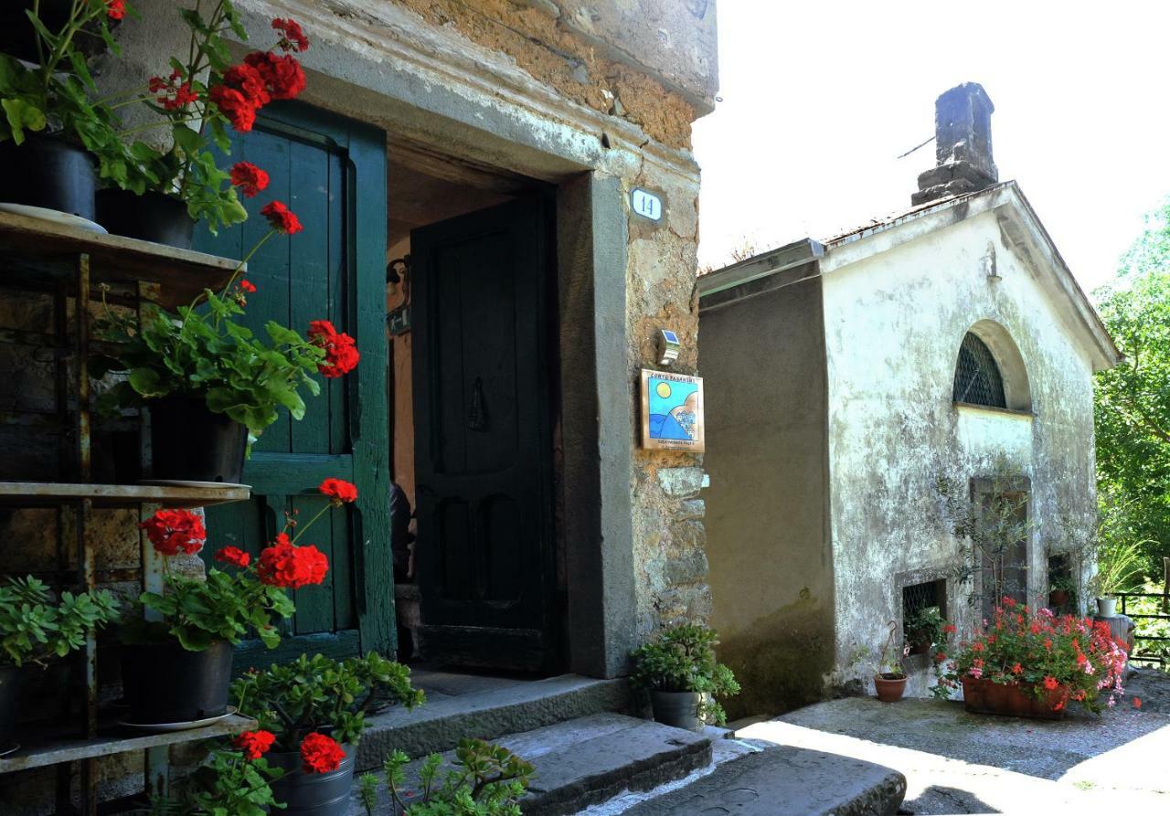 Corte Paganini Casa Vacanze Riccò del Golfo di Spezia Exterior foto
